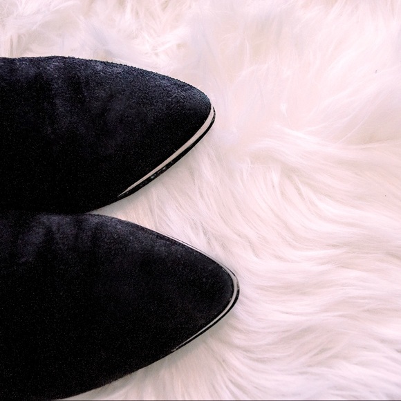 Aldo pointy black suede booties - Picture 2 of 3